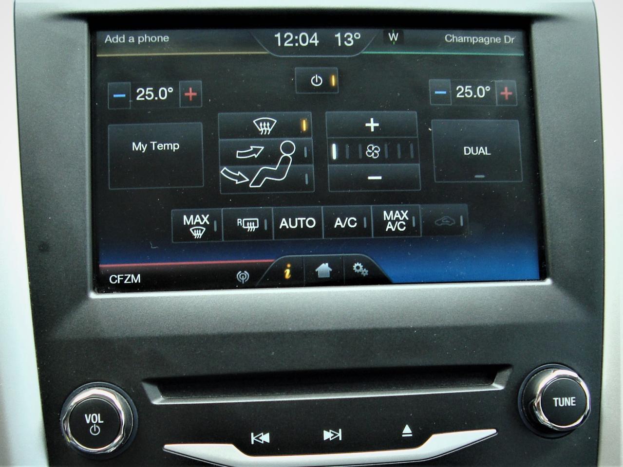 2015 Ford Fusion SE | ONLY 67K | 1 OWNER | CARFAX CLEAN Photo