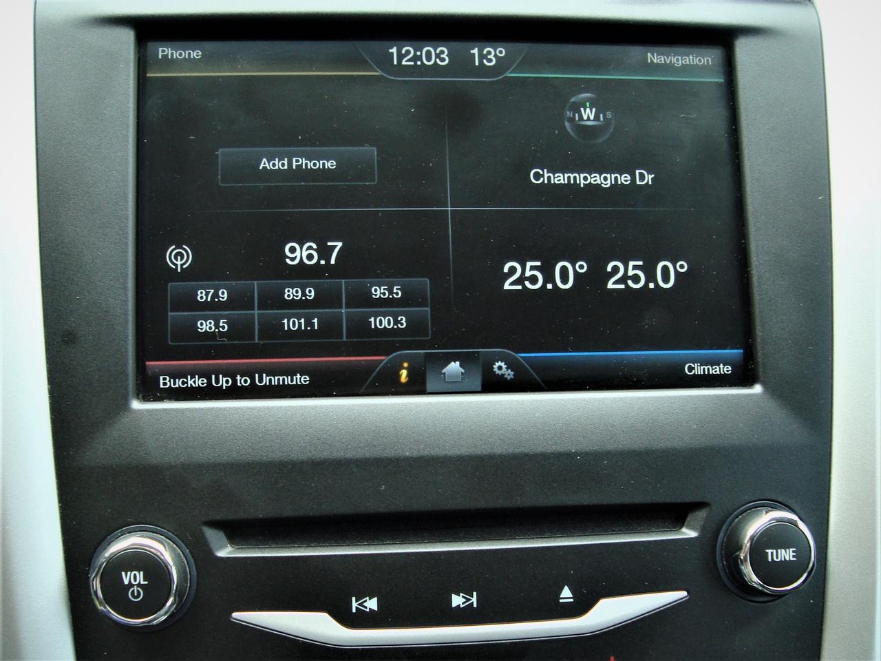 2015 Ford Fusion SE | ONLY 67K | 1 OWNER | CARFAX CLEAN Photo