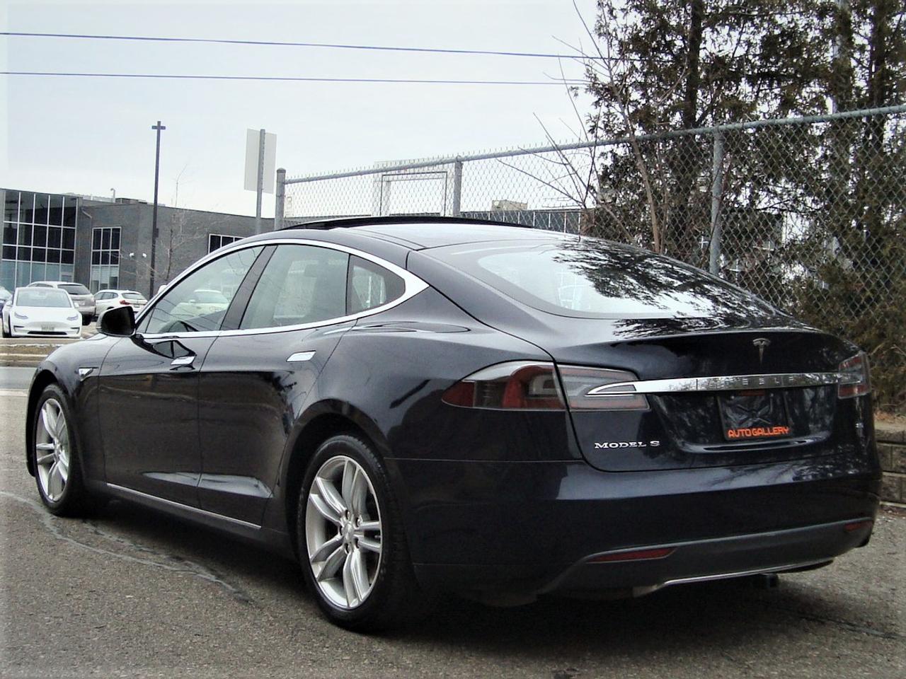 2013 Tesla Model S 85 5-PASSENGER NAVI CAMERA PANO H. SEATS Photo