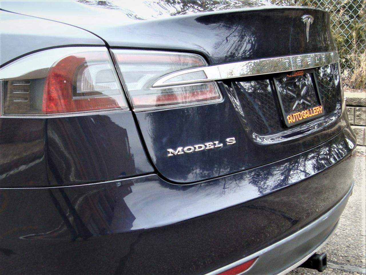 2013 Tesla Model S 85 5-PASSENGER NAVI CAMERA PANO H. SEATS Photo