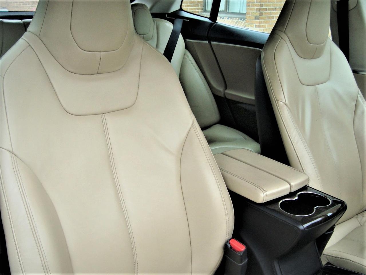 2013 Tesla Model S 85 5-PASSENGER NAVI CAMERA PANO H. SEATS Photo