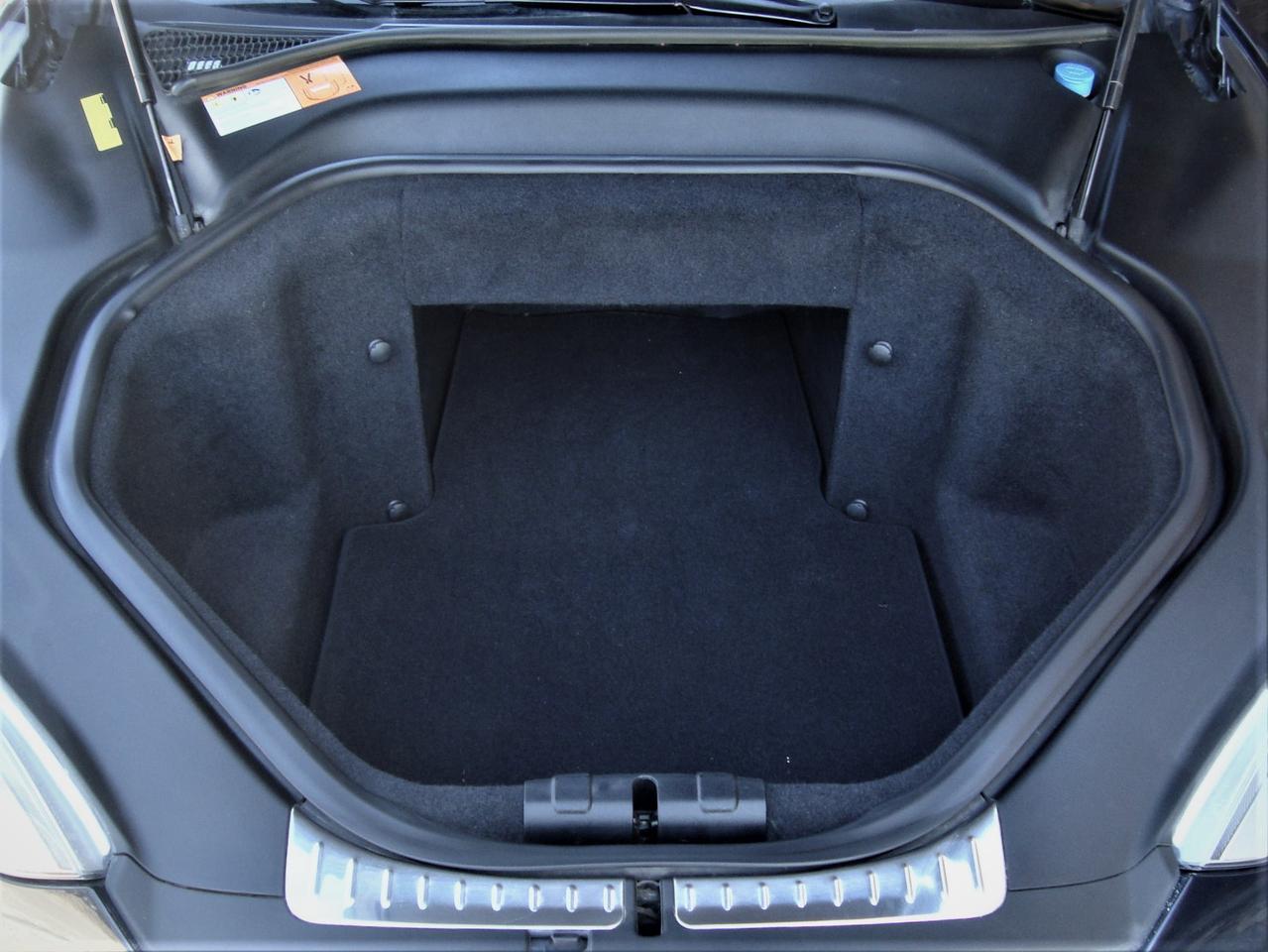 2013 Tesla Model S 85 RWD 5 PASSENGER Photo