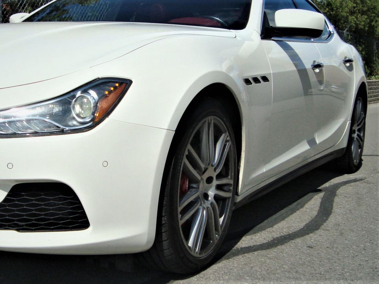 2016 Maserati Ghibli SQ4 AWD Photo