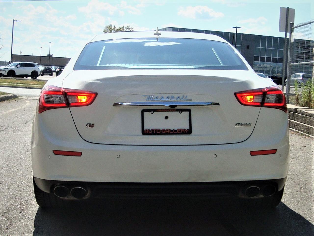 2016 Maserati Ghibli SQ4 BSA ACC NAVI CAMERA SUNROOF H/C SEATS H. STEERING Photo