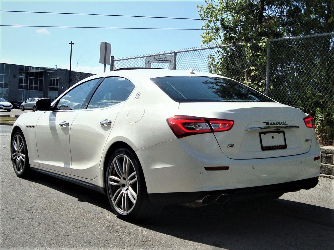2016 Maserati Ghibli SQ4 BSA ACC NAVI CAMERA SUNROOF H/C SEATS H. STEERING Photo