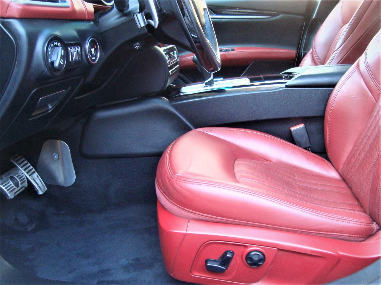 2016 Maserati Ghibli SQ4 BSA ACC NAVI CAMERA SUNROOF H/C SEATS H. STEERING Photo