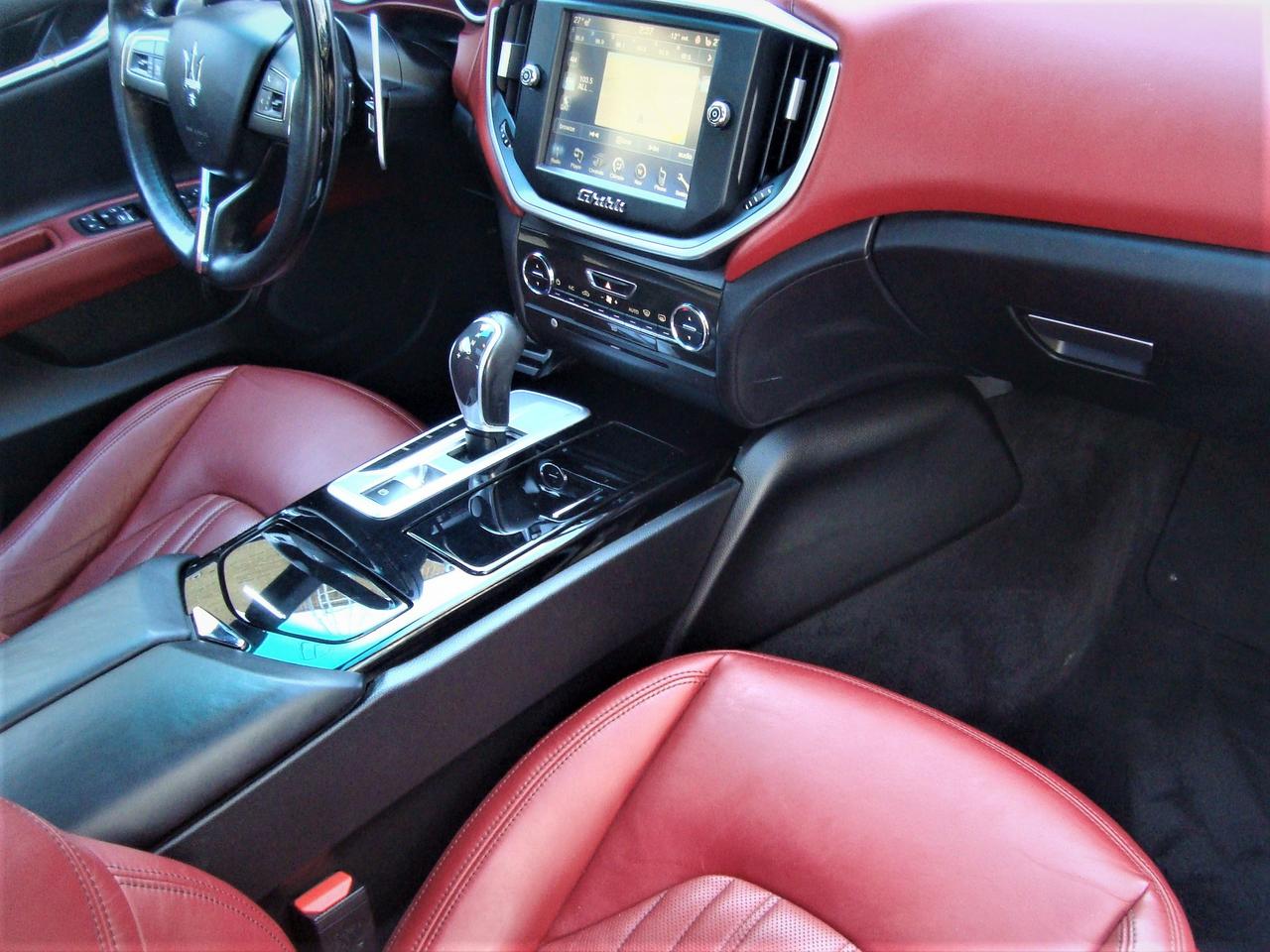 2016 Maserati Ghibli SQ4 BSA ACC NAVI CAMERA SUNROOF H/C SEATS H. STEERING Photo