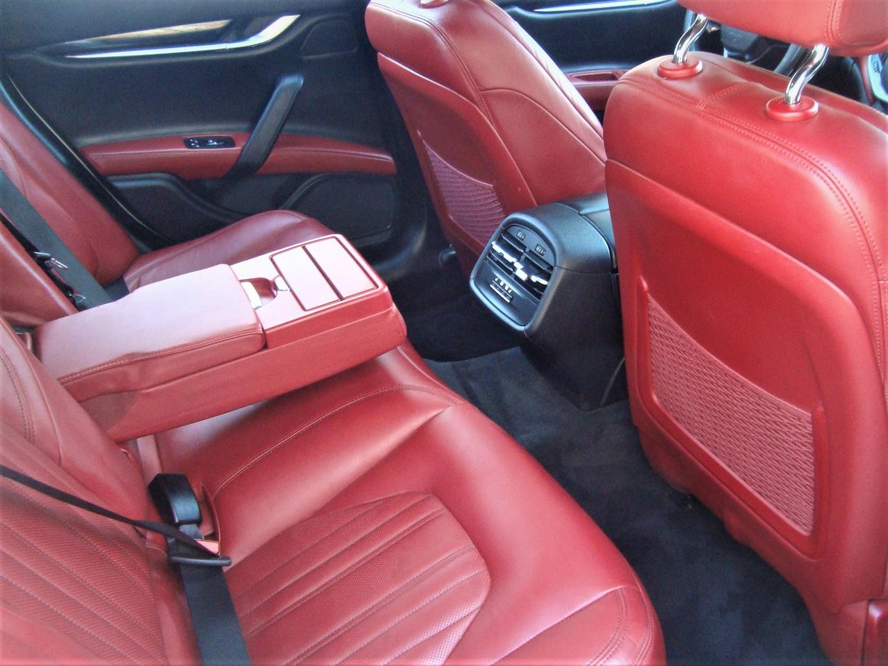 2016 Maserati Ghibli SQ4 BSA ACC NAVI CAMERA SUNROOF H/C SEATS H. STEERING Photo