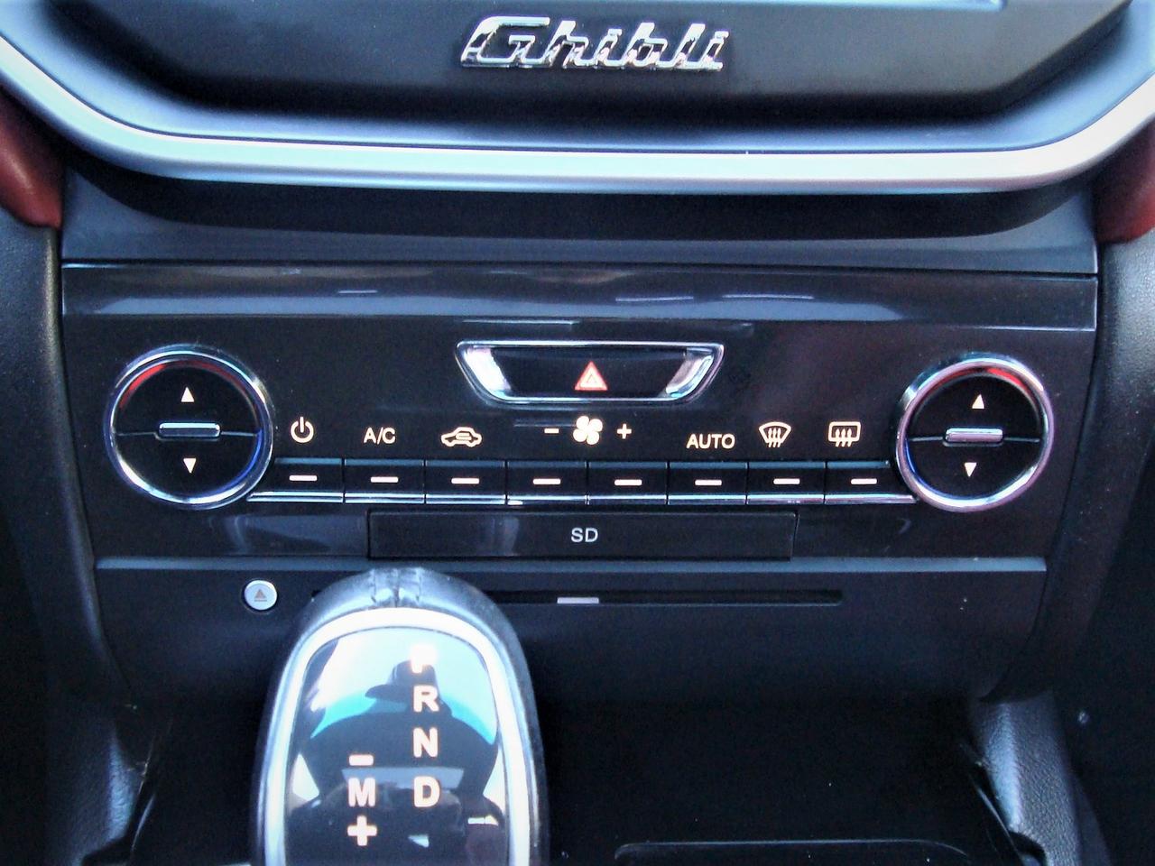 2016 Maserati Ghibli SQ4 BSA ACC NAVI CAMERA SUNROOF H/C SEATS H. STEERING Photo