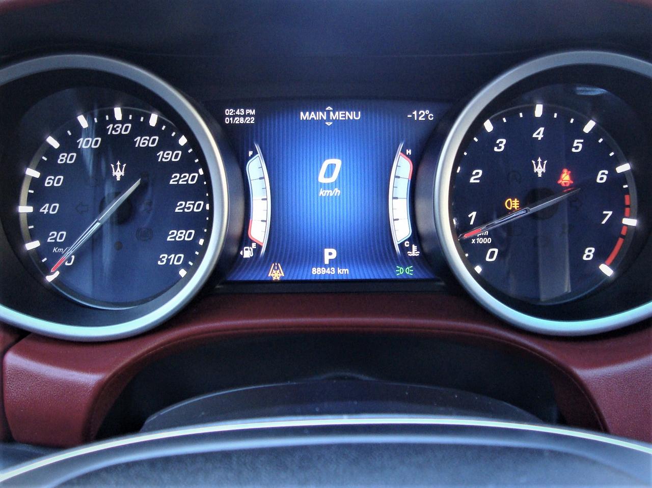 2016 Maserati Ghibli SQ4 AWD Photo