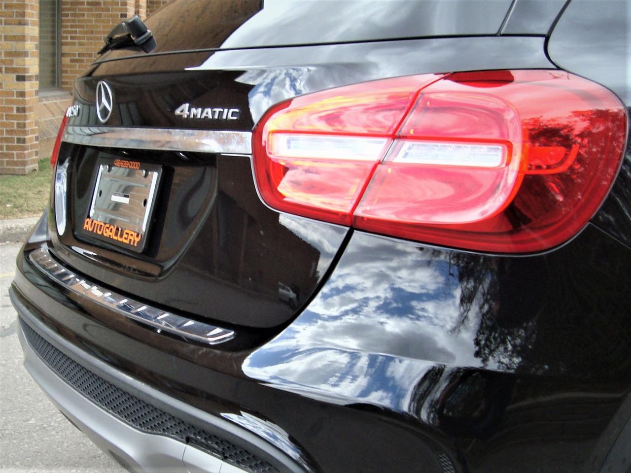 2017 Mercedes-Benz GLA250 4MATIC SPORT Photo