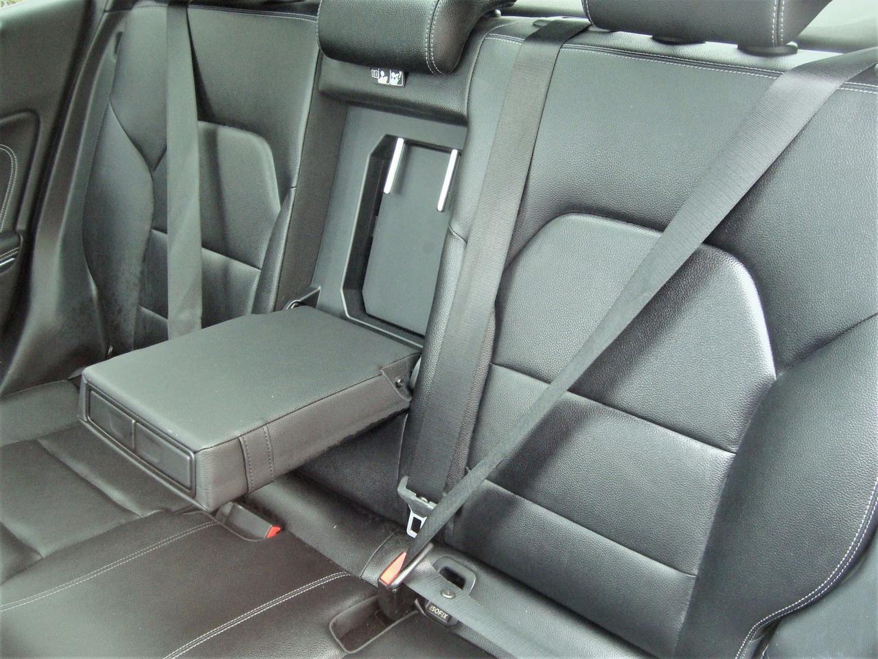 2017 Mercedes-Benz GLA250 4MATIC SPORT Photo