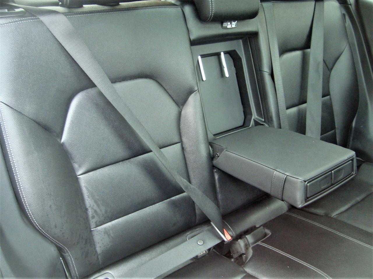 2017 Mercedes-Benz GLA250 4MATIC SPORT Photo