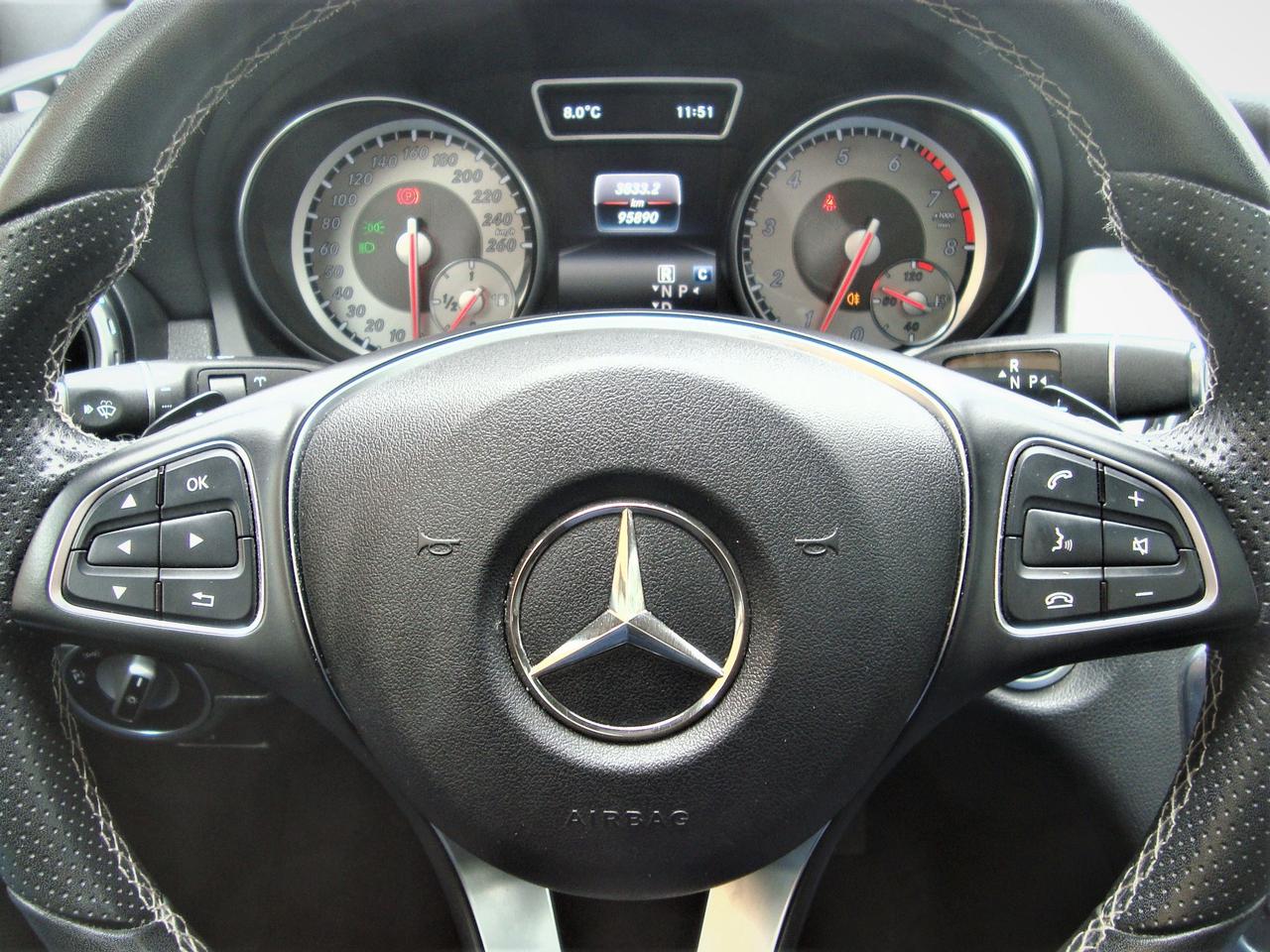 2017 Mercedes-Benz GLA250 4MATIC SPORT Photo