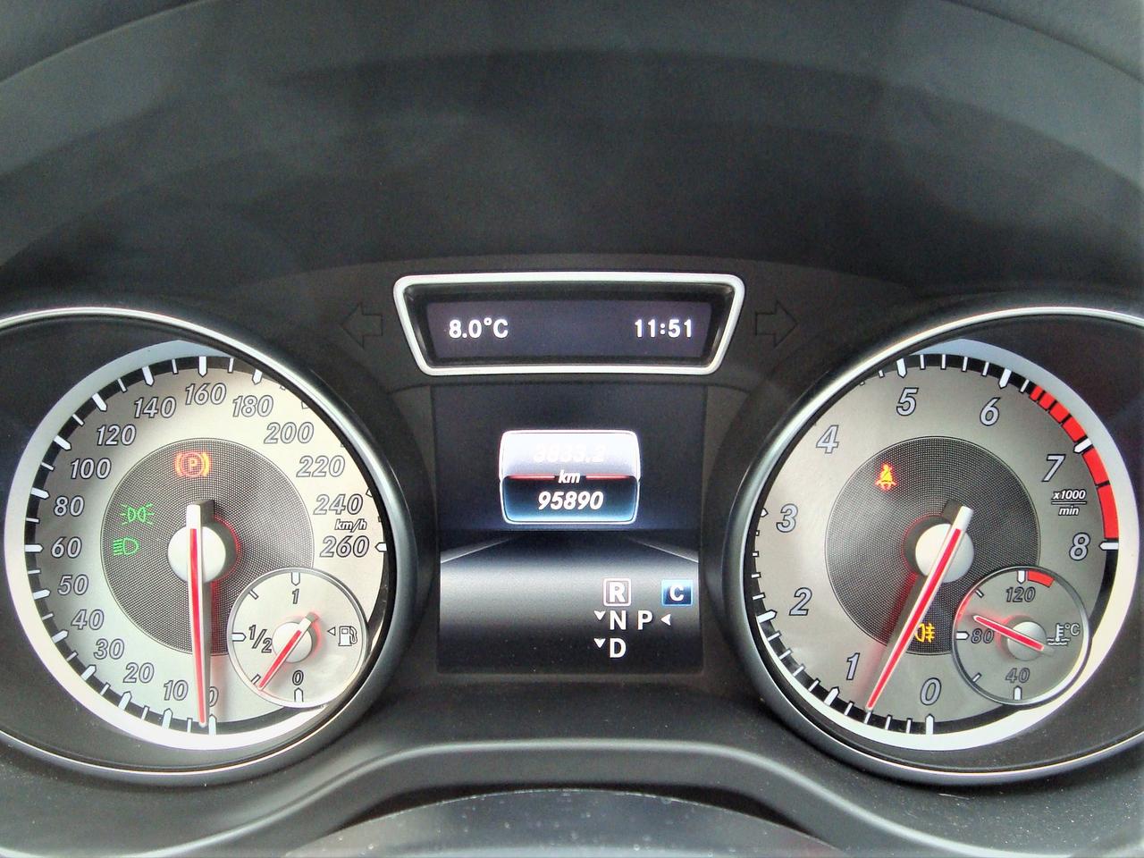 2017 Mercedes-Benz GLA250 4MATIC SPORT Photo