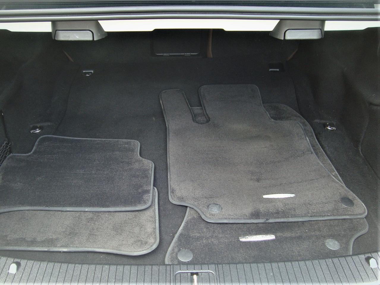 2014 Mercedes-Benz E350 4MATIC PREMIUM | ONLY 77K | 1 OWNER | CARFAX CLEAN Photo