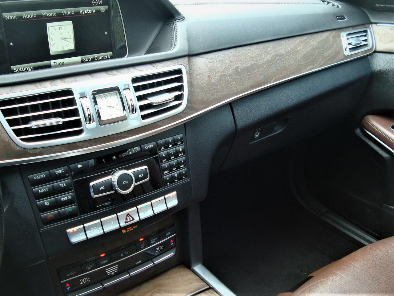 2014 Mercedes-Benz E350 4MATIC PREMIUM | ONLY 77K | 1 OWNER | CARFAX CLEAN Photo