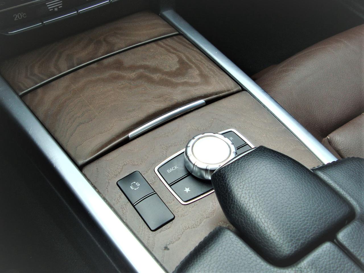 2014 Mercedes-Benz E350 4MATIC PREMIUM | ONLY 77K | 1 OWNER | CARFAX CLEAN Photo