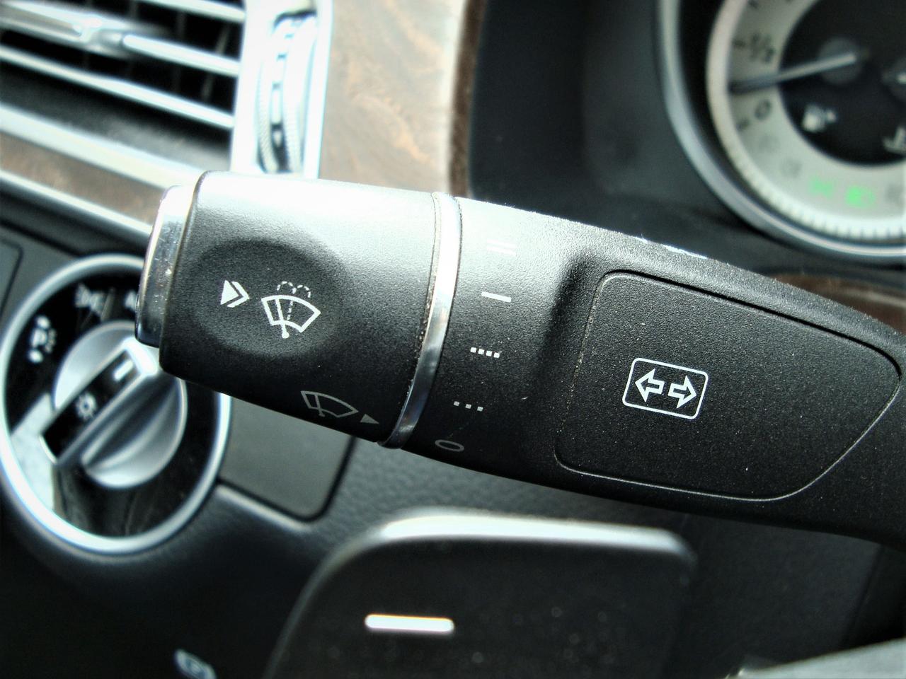 2014 Mercedes-Benz E350 4MATIC PREMIUM | ONLY 77K | 1 OWNER | CARFAX CLEAN Photo