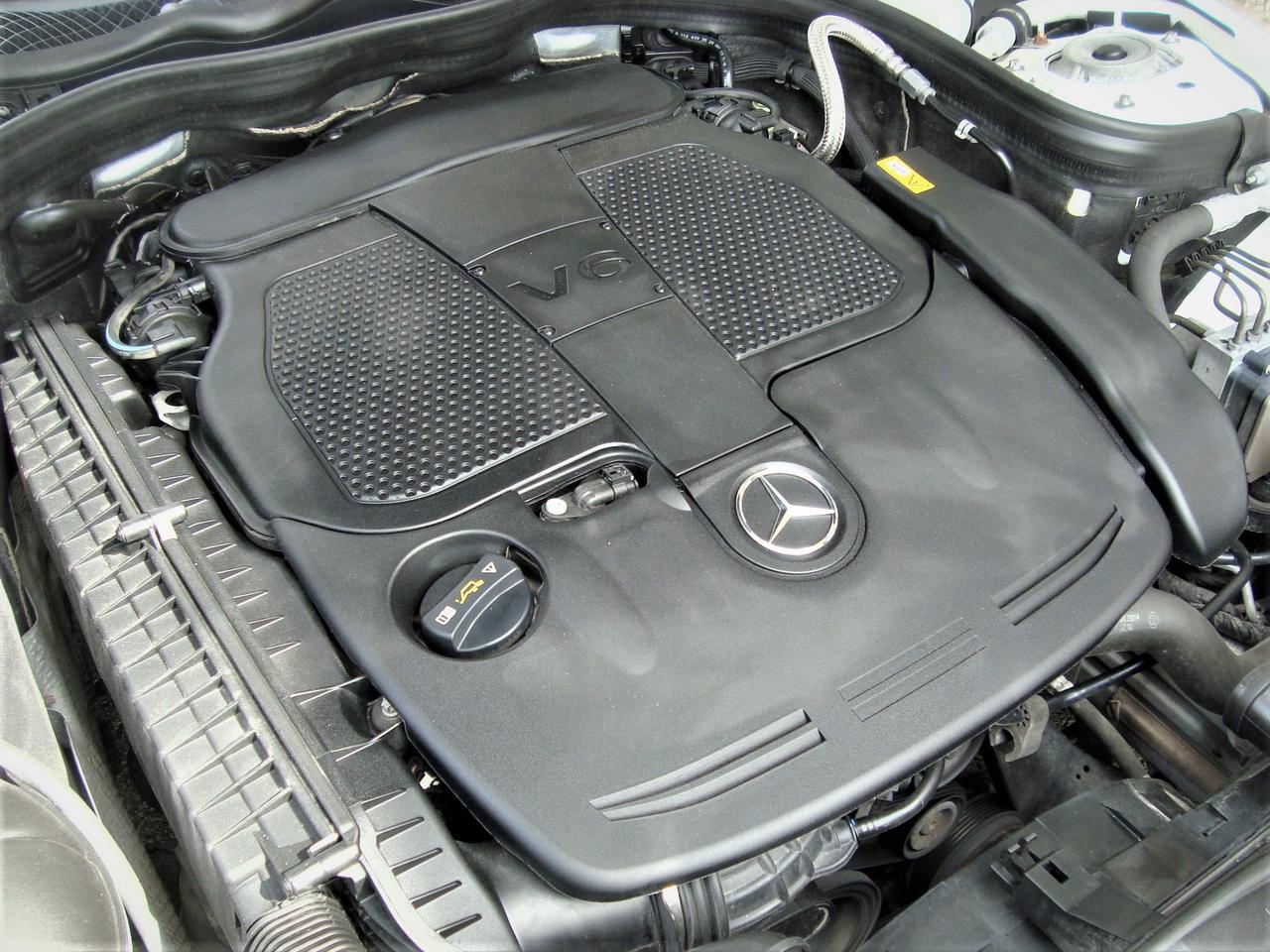 2014 Mercedes-Benz E350 4MATIC PREMIUM | ONLY 77K | 1 OWNER | CARFAX CLEAN Photo