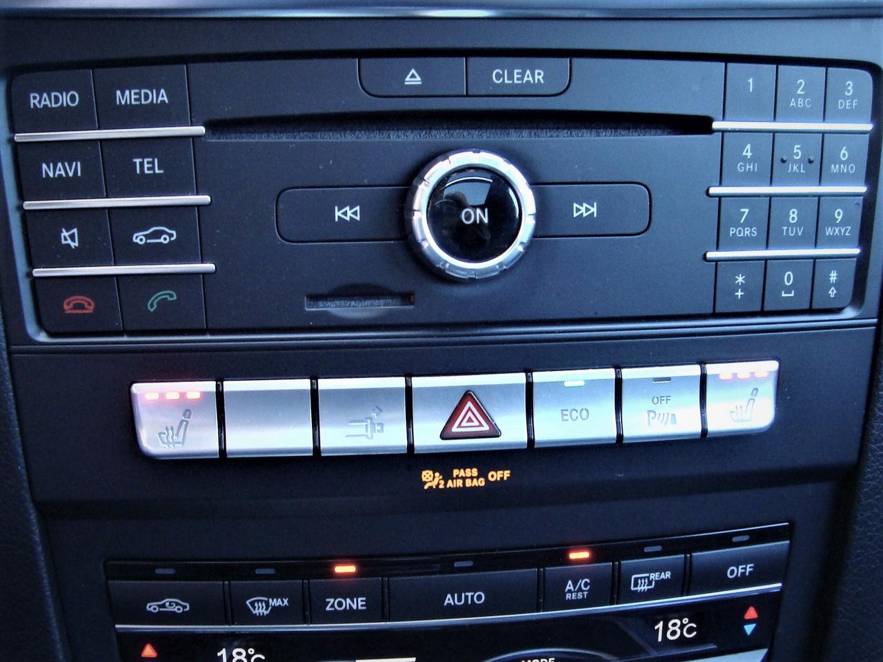 2016 Mercedes-Benz E400 COUPE 4MATIC PREMIUM Photo