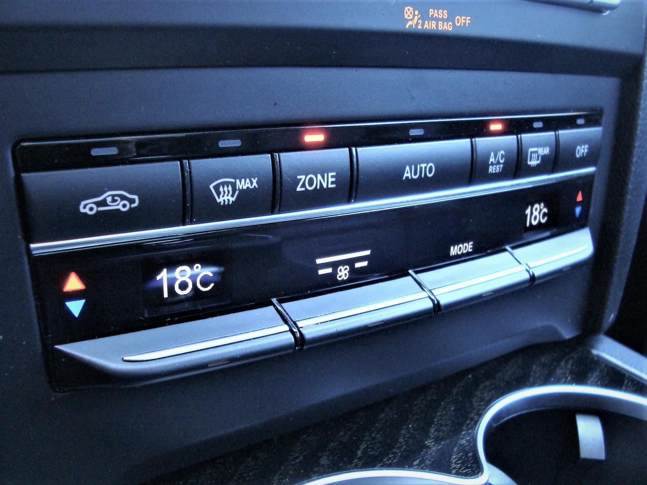 2016 Mercedes-Benz E400 COUPE 4MATIC PREMIUM Photo