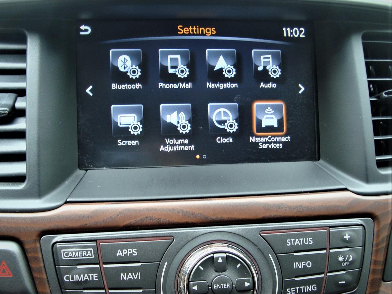 2017 Nissan Pathfinder Platinum 4WD Photo