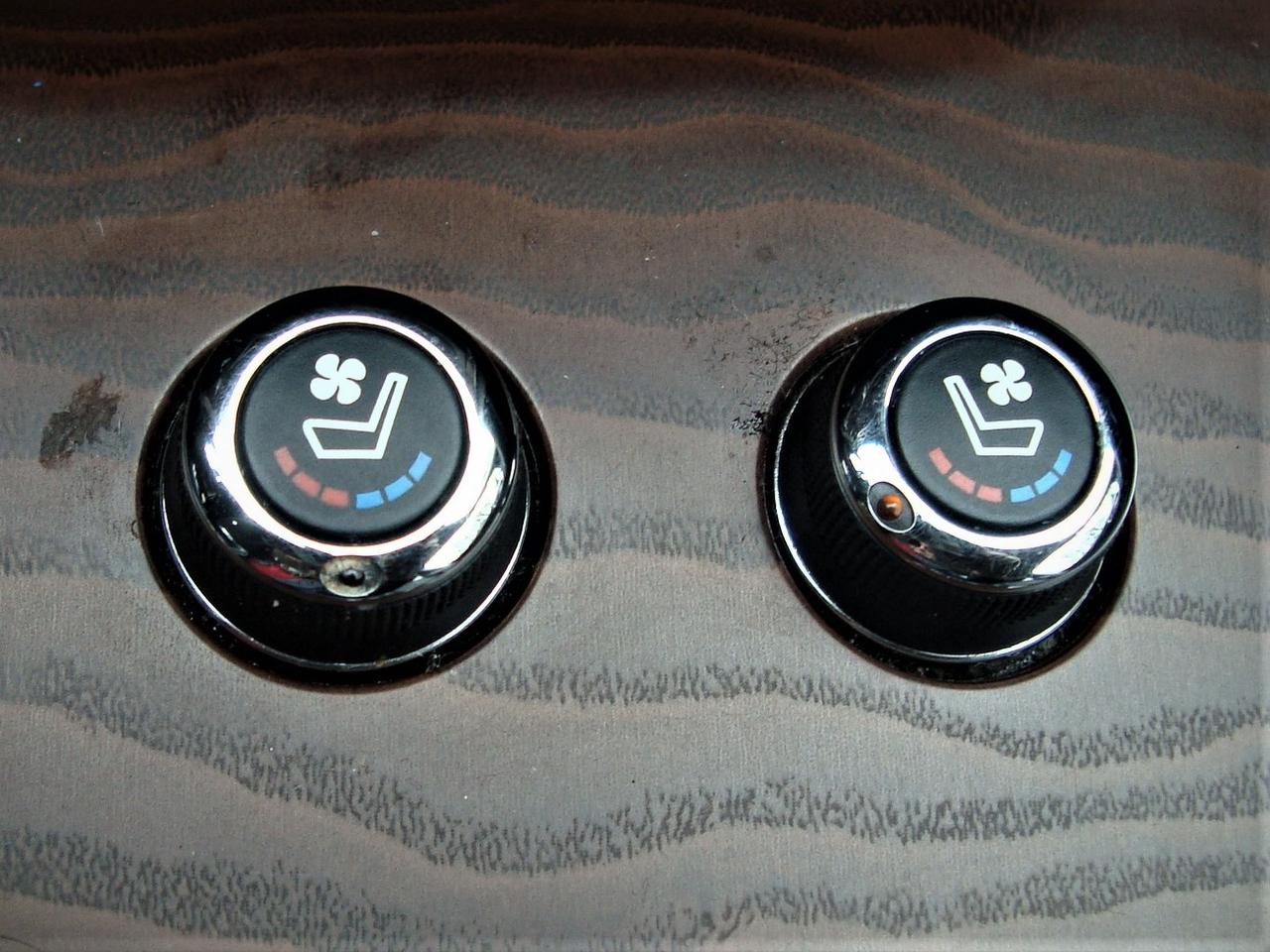 2017 Nissan Pathfinder Platinum 4WD Photo