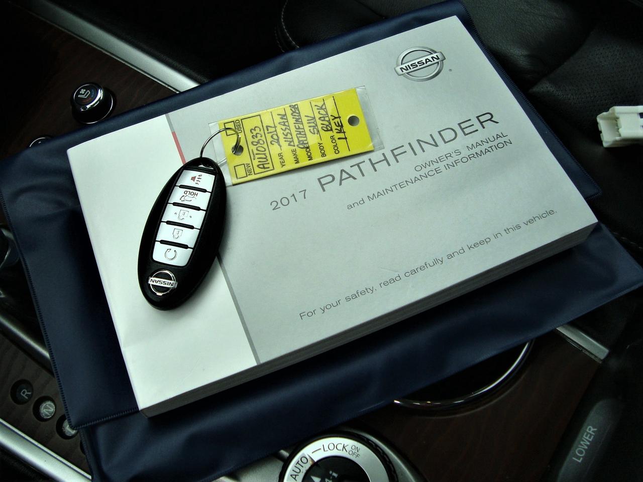 2017 Nissan Pathfinder Platinum 4WD Photo