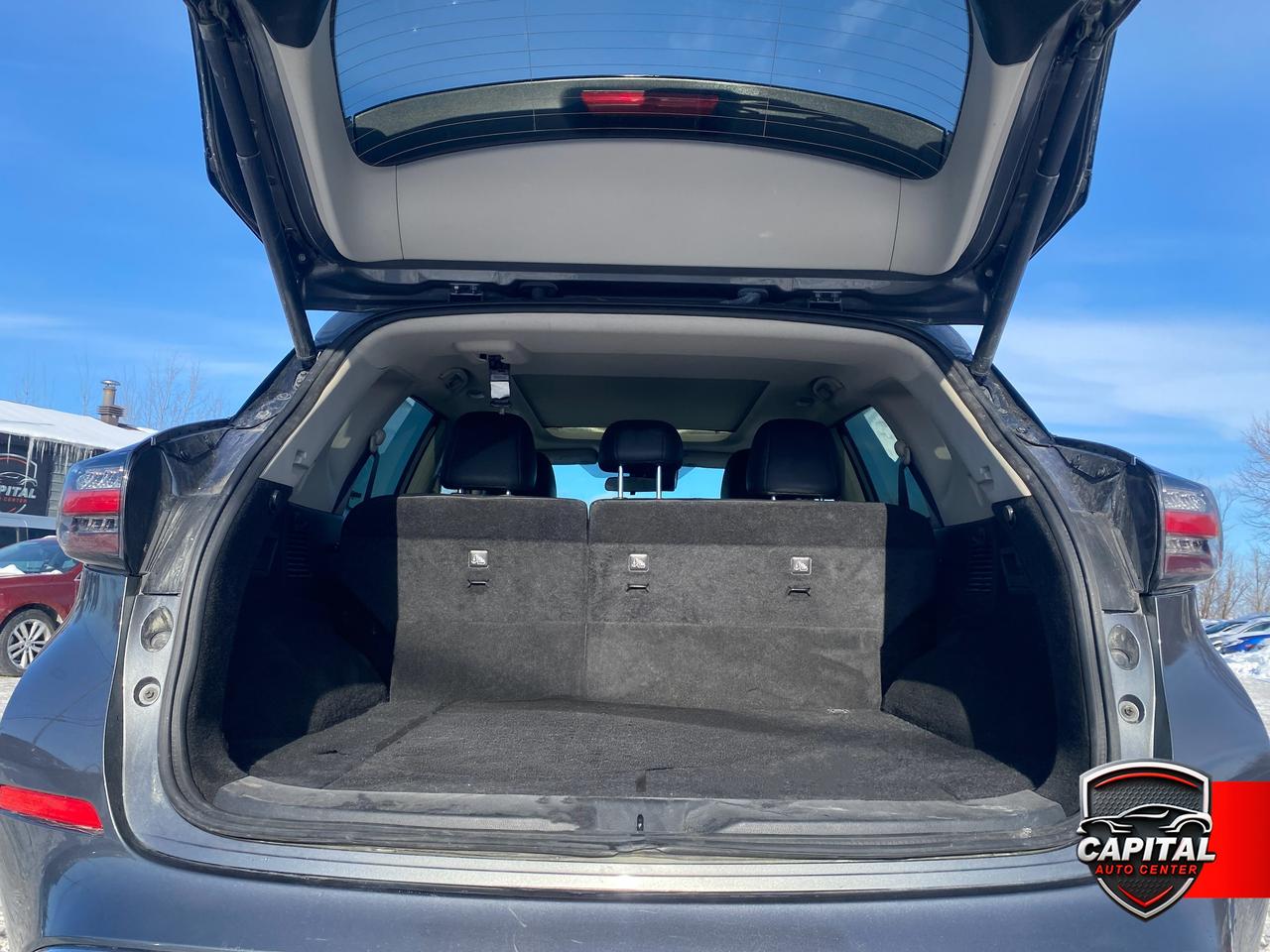 2023 Nissan Murano SV Photo