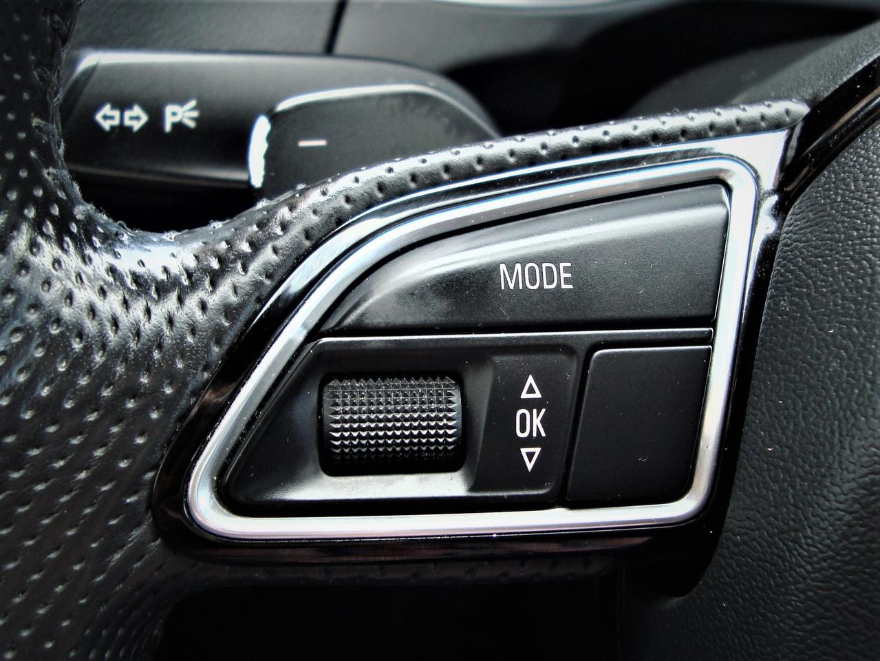 2016 Audi Q5 S-LINE TFSI QUATTRO TECHNIK Photo