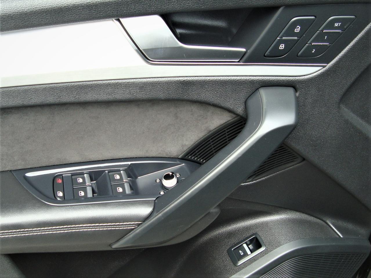 2018 Audi SQ5 TFSI QUATTRO TECHNIK Photo