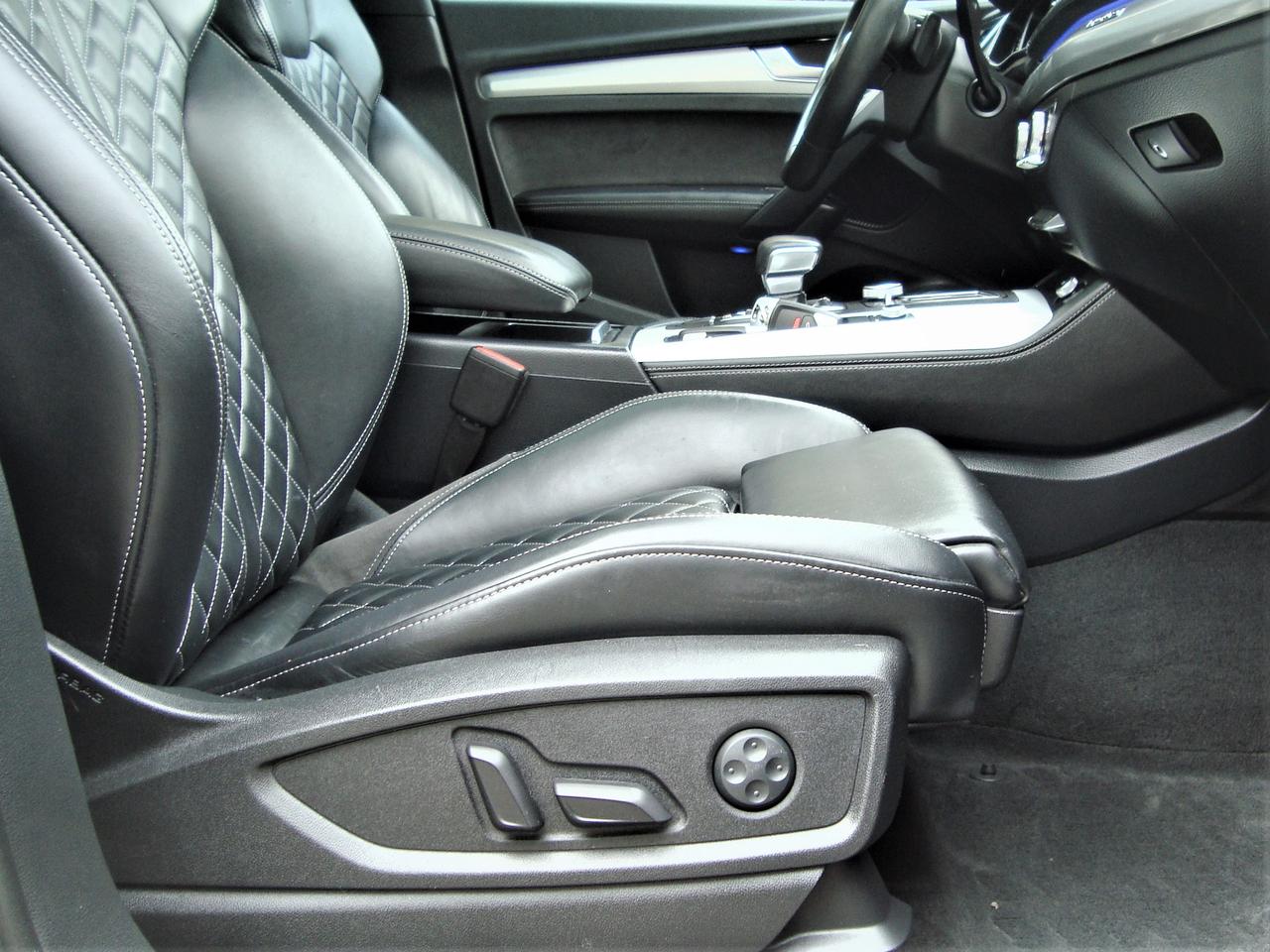 2018 Audi SQ5 TFSI QUATTRO TECHNIK Photo