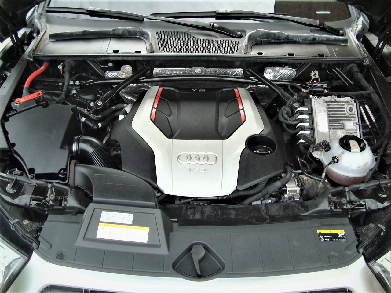 2018 Audi SQ5 TFSI QUATTRO TECHNIK Photo