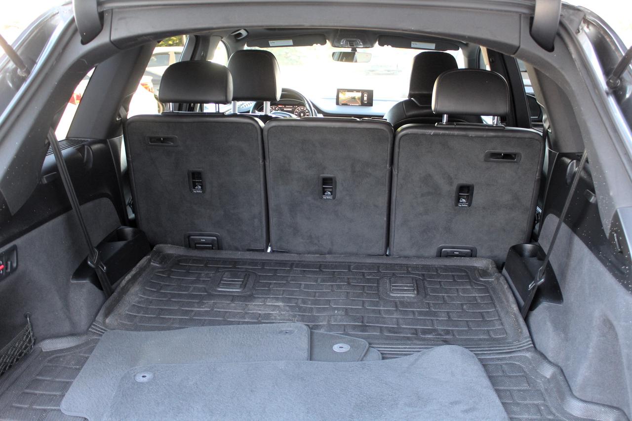 2017 Audi Q7 Progressiv S-Line Photo