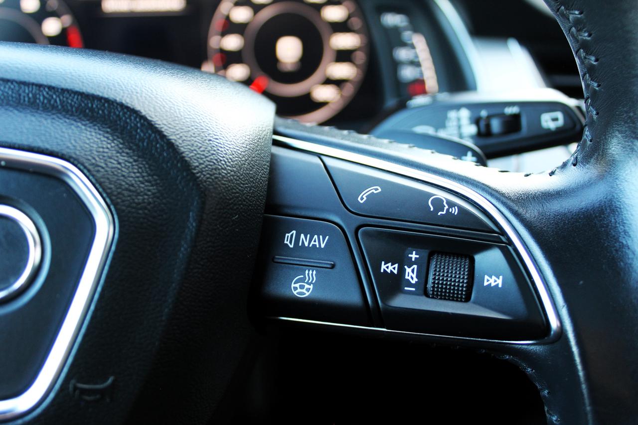 2017 Audi Q7 Progressiv S-Line Photo