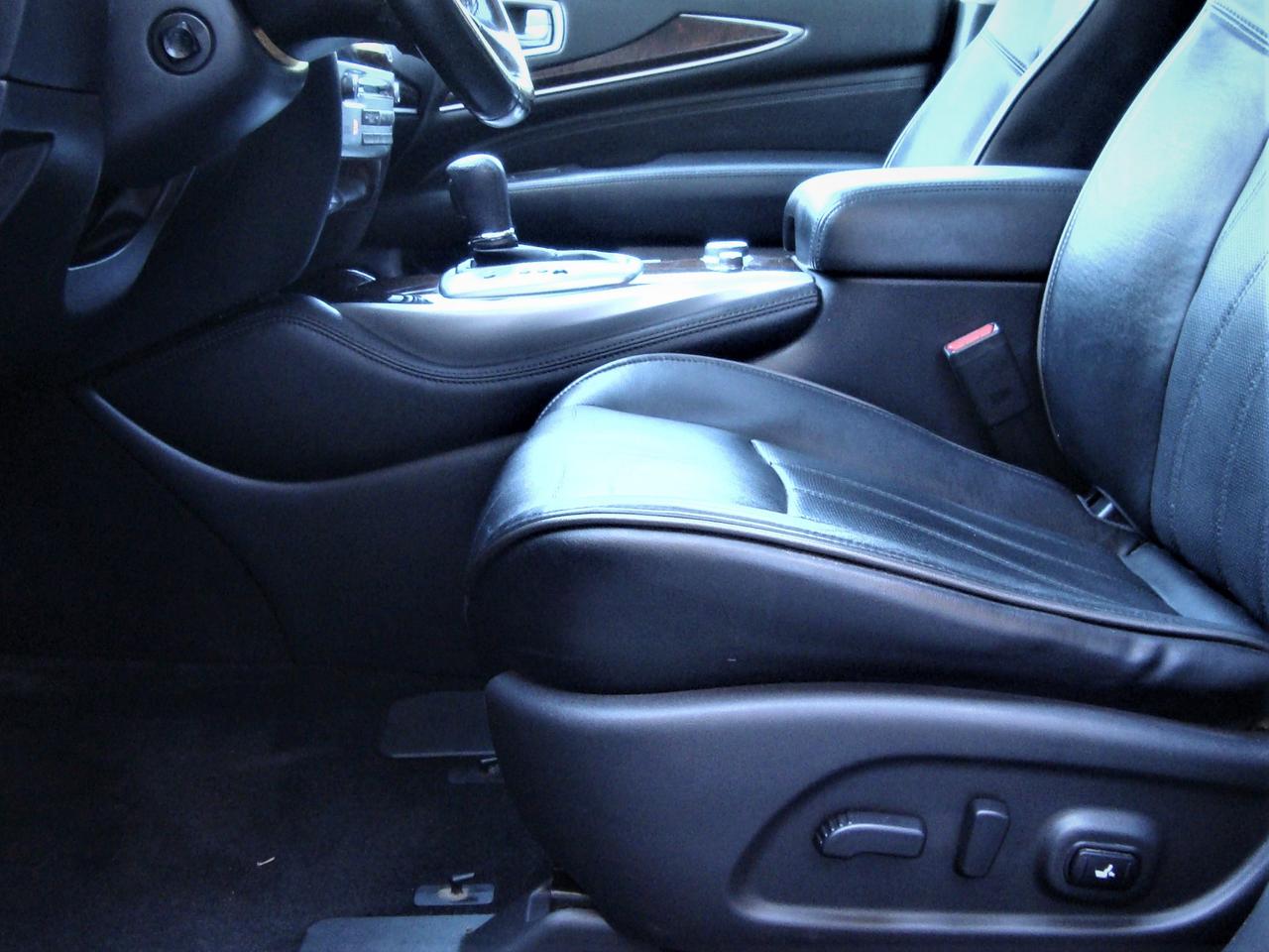 2015 Infiniti QX60 AWD PREMIUM TECH PKG. FULLY LOADED 1-OWNER Photo