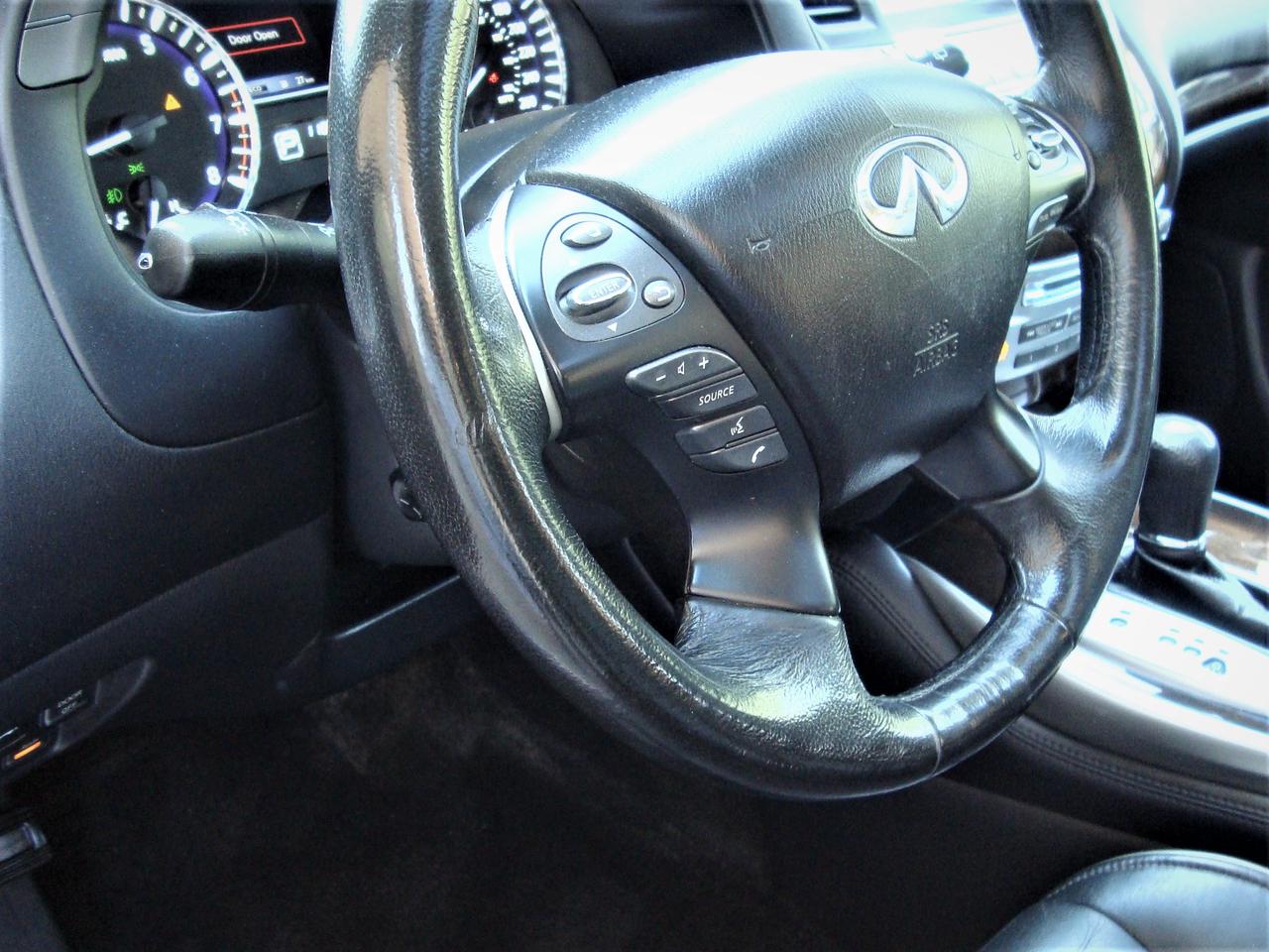 2015 Infiniti QX60 AWD PREMIUM TECH PKG. FULLY LOADED 1-OWNER Photo