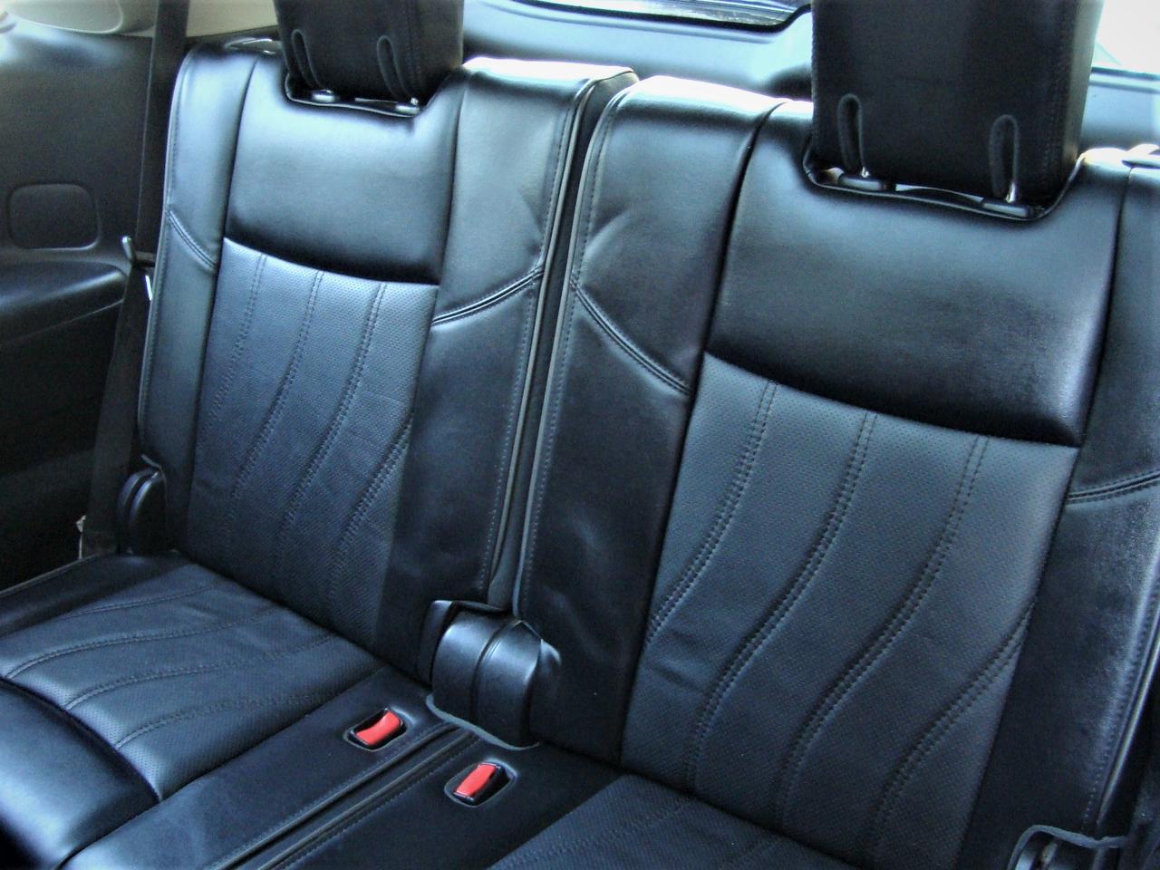 2015 Infiniti QX60 AWD PREMIUM TECH PKG. FULLY LOADED 1-OWNER Photo