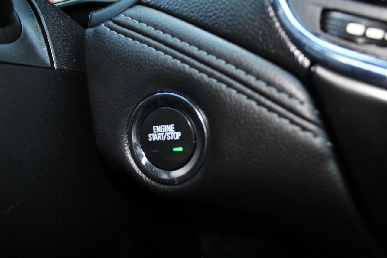 2017 Chevrolet Cruze Premier Photo