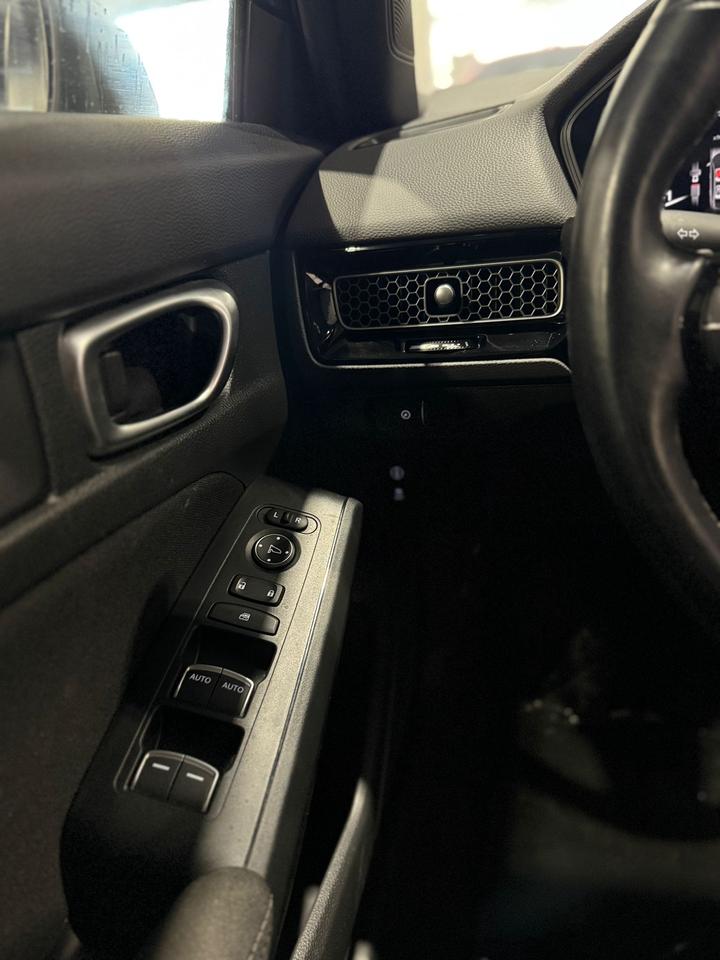 2024 Honda Civic Sport||One Owner||Clean Carfax Photo