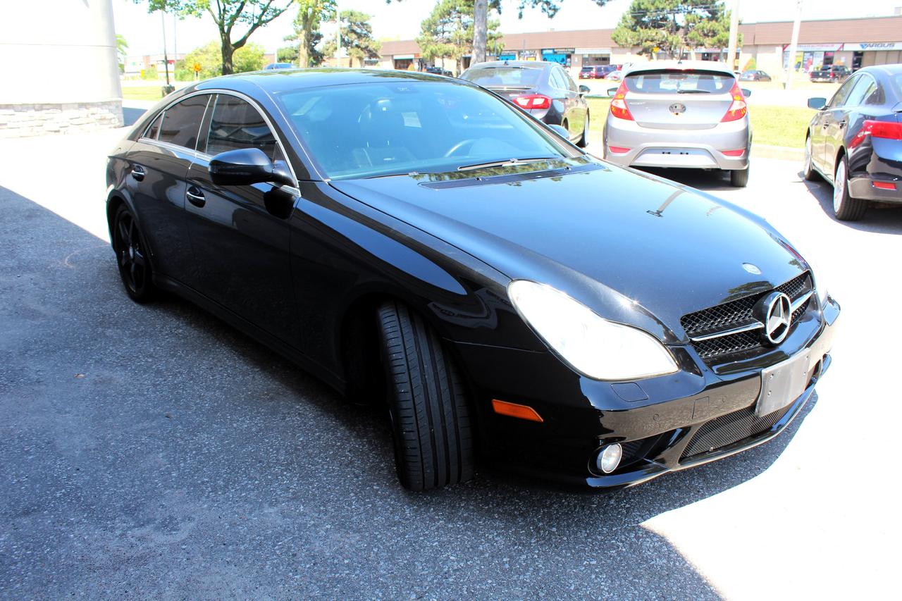 2009 Mercedes-Benz CLS-Class CLS63 AMG Photo