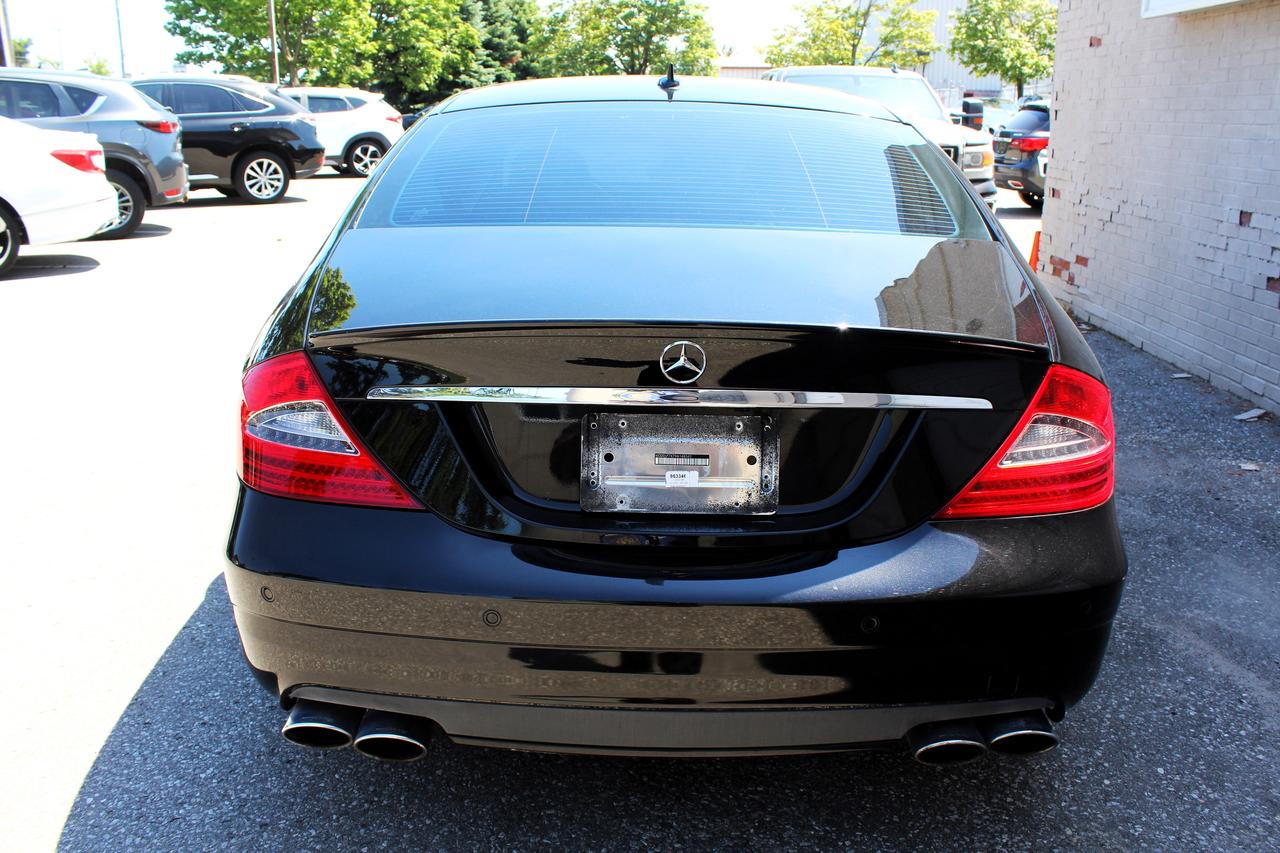 2009 Mercedes-Benz CLS-Class CLS63 AMG Photo