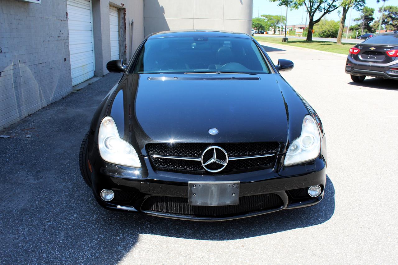 2009 Mercedes-Benz CLS-Class CLS63 AMG Photo
