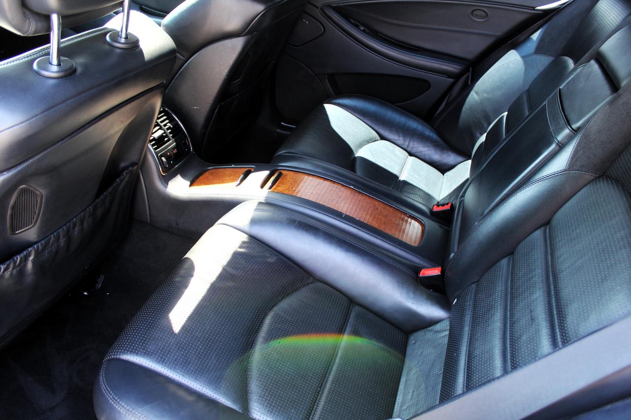 2009 Mercedes-Benz CLS-Class CLS63 AMG Photo