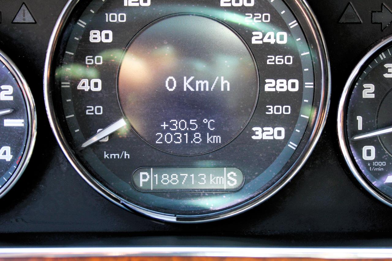 2009 Mercedes-Benz CLS-Class CLS63 AMG Photo