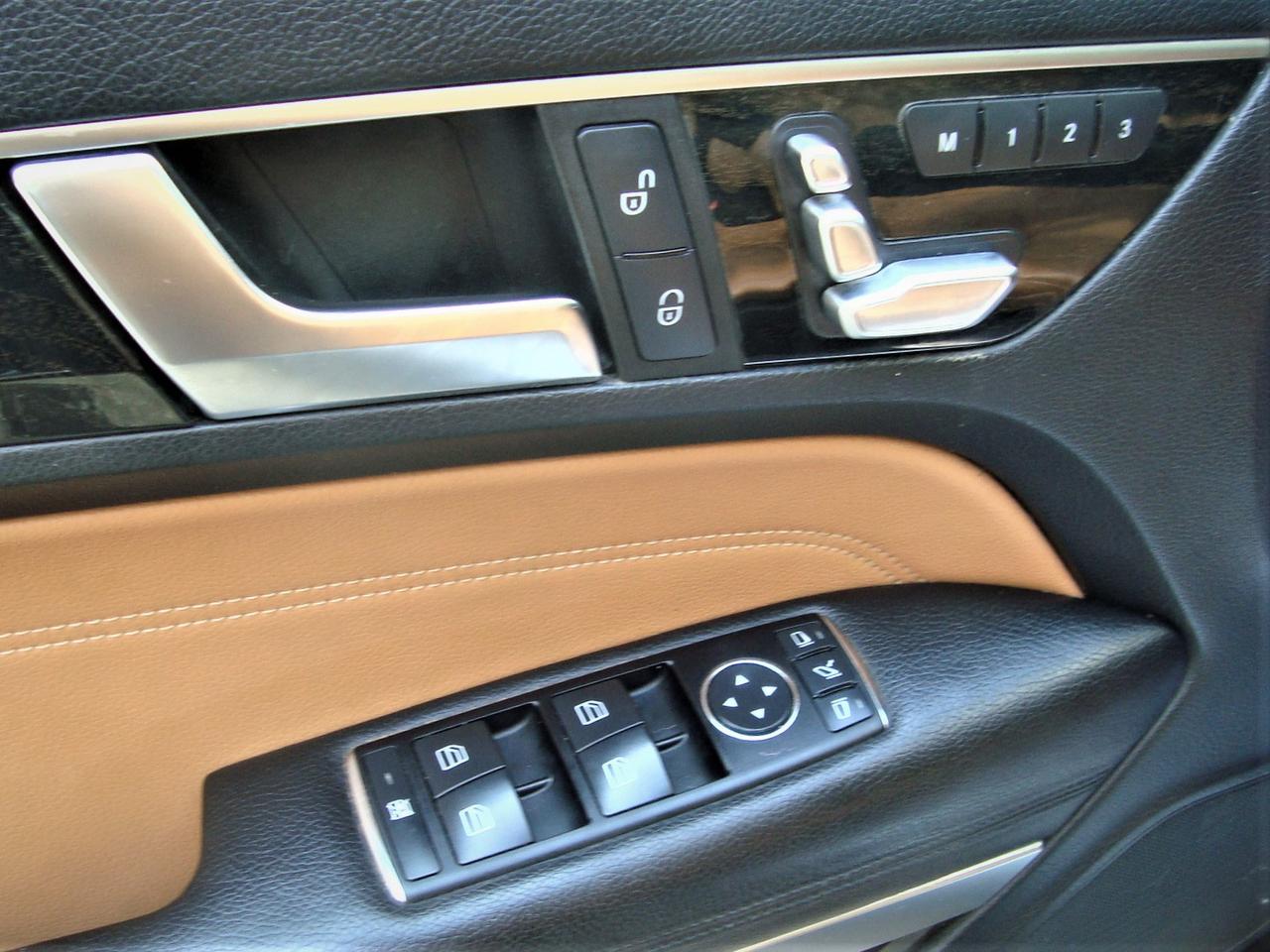 2014 Mercedes-Benz E350 4MATIC Coupe Photo