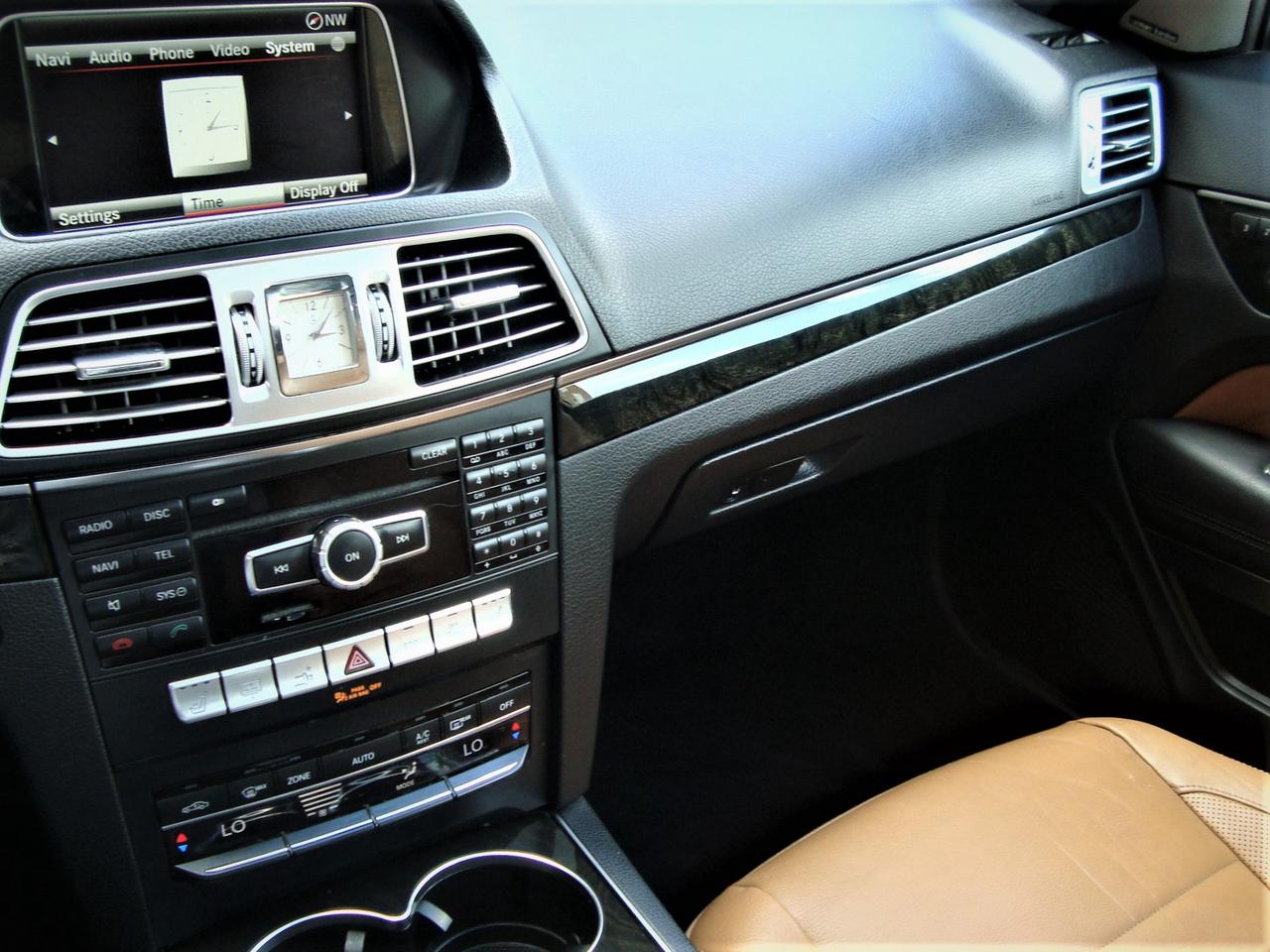 2014 Mercedes-Benz E350 4MATIC Coupe Photo