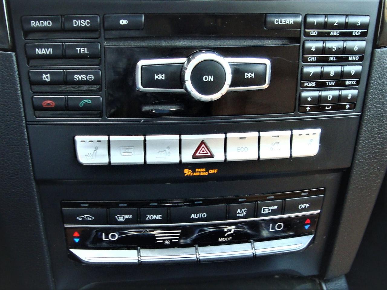 2014 Mercedes-Benz E350 4MATIC Coupe Photo