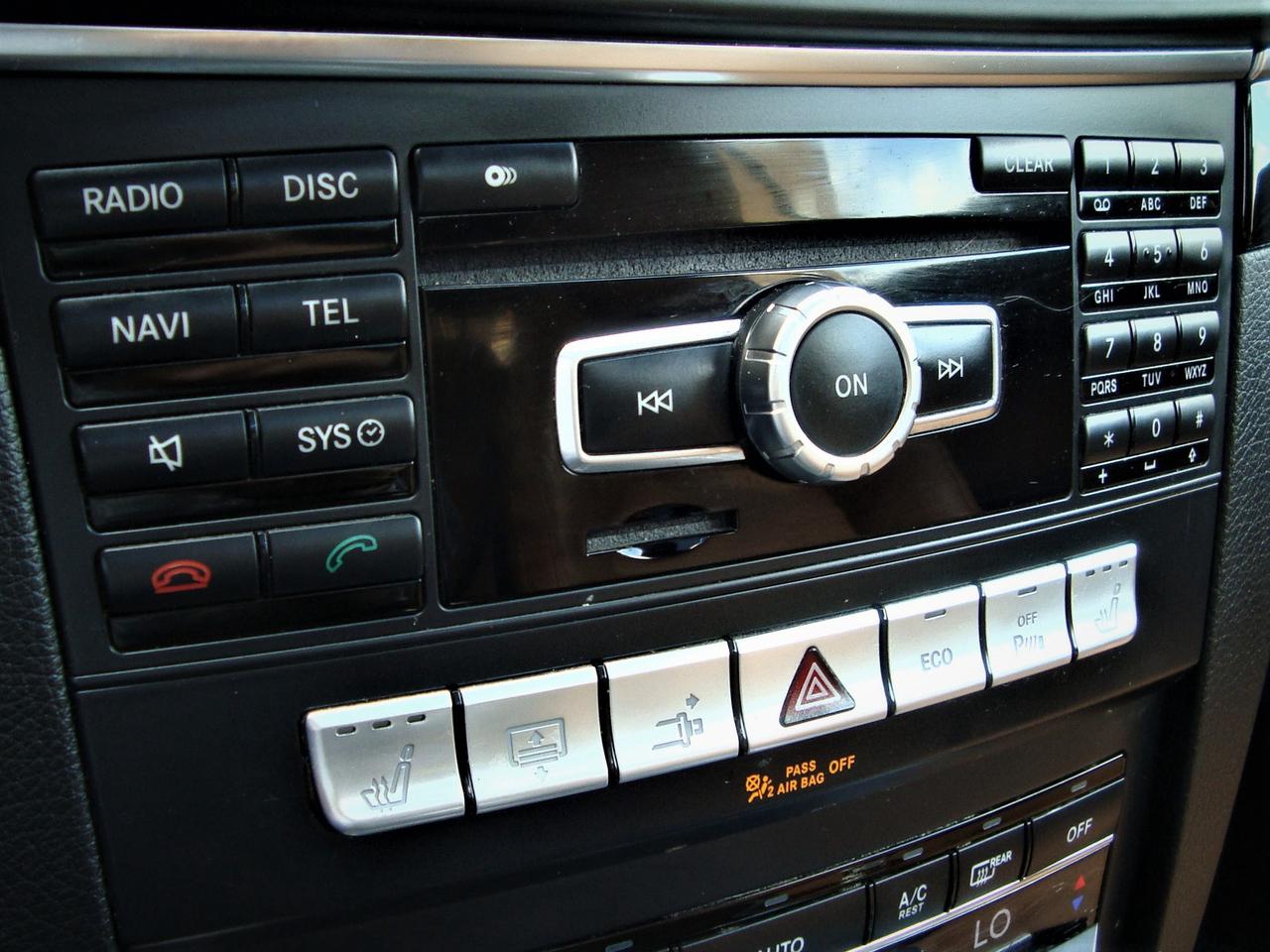 2014 Mercedes-Benz E350 4MATIC Coupe Photo